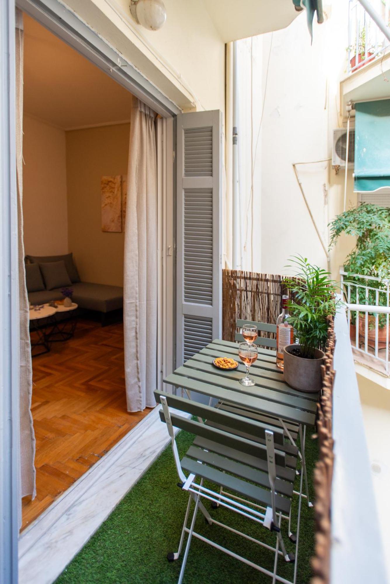 Relax Apartment Under Acropolis Athene Buitenkant foto